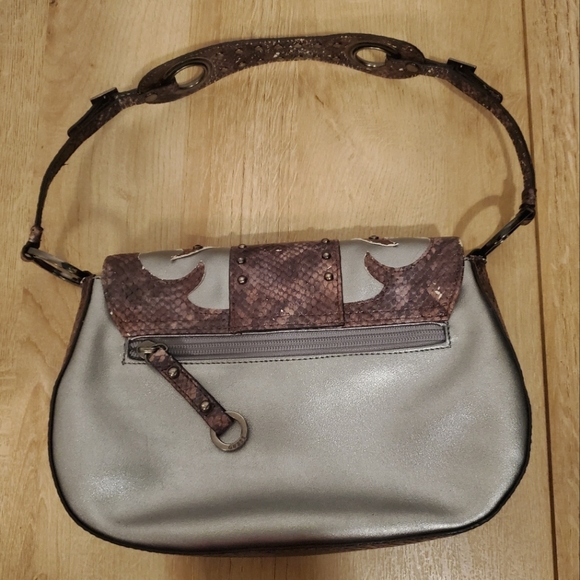 Guess Y2K Shoulder Bag Purple Snakeskin and Silver - Picture 2 of 6